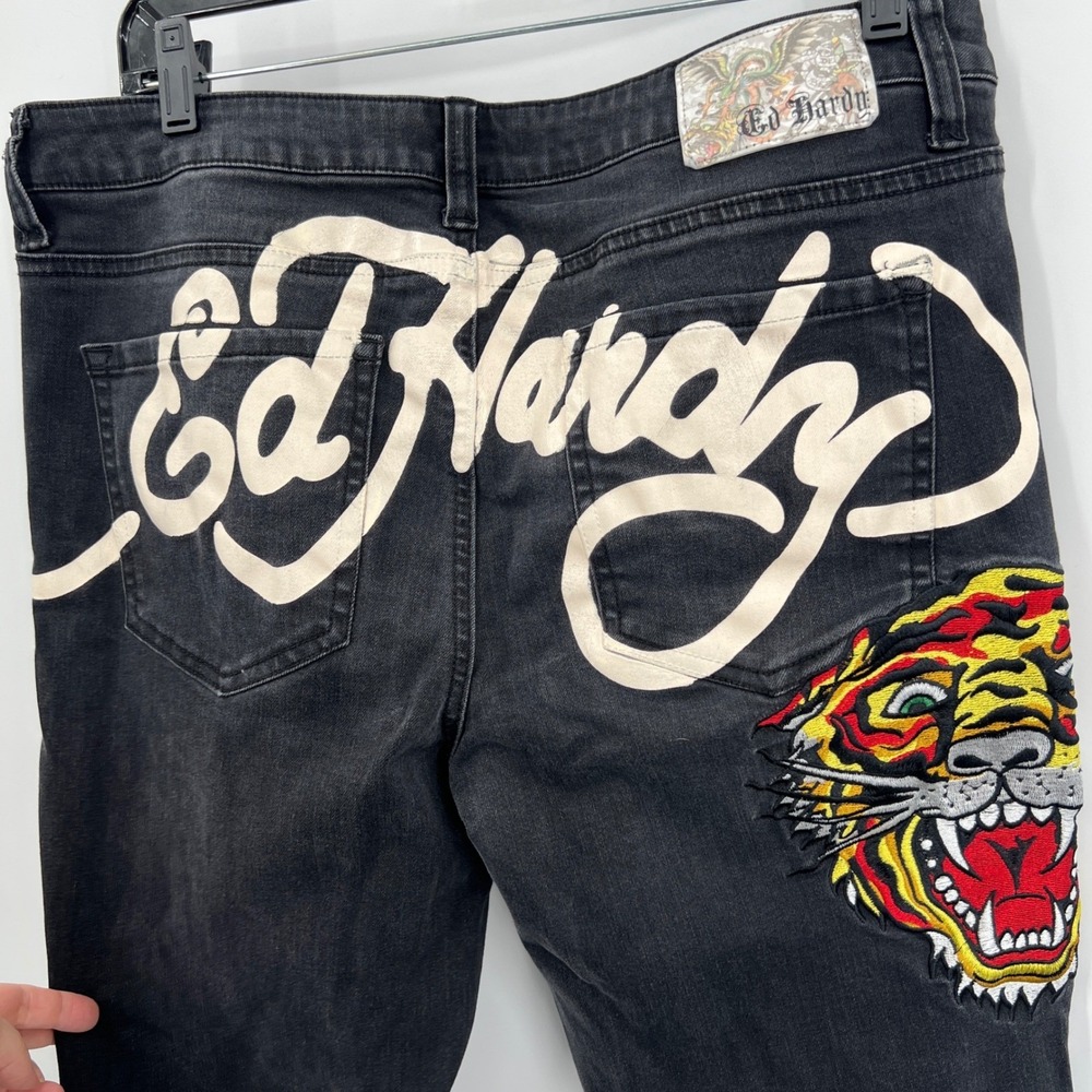 Ed Hardy Spell Out Jeans - Picture 4 of 5